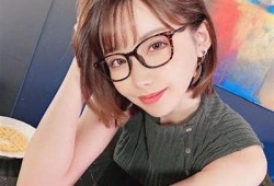 揭秘麻豆传媒女艺人芯语的成长故事与影视作品合集