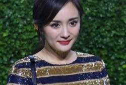 抖音上长得像杨幂的美女，火爆全网引发热议！
