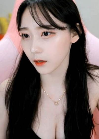 麻豆传媒林予曦与蕉的深度对话：揭秘幕后故事与新动态