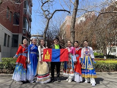 探索麻豆传媒官网：最新影视资讯与精彩内容尽在其中！